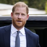 Le prince Harry est de retour au Royaume-Uni pour la première fois depuis avril 2025 pour plusieurs engagements prévus. KEYSTONE/EPA/TOLGA AKMEN